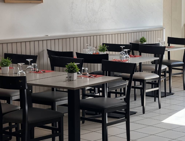 Repas de groupe - M'ange & Moi - restaurant NOAILLY - gr765 - restaurant loire 42 - restaurant autour de roanne - manger a NOAILLY